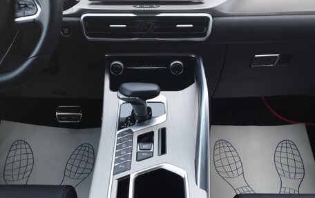 Geely Coolray I, 2023 год, 1 800 000 рублей, 11 фотография