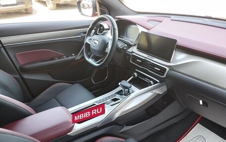 Geely Coolray I, 2023 год, 1 800 000 рублей, 8 фотография