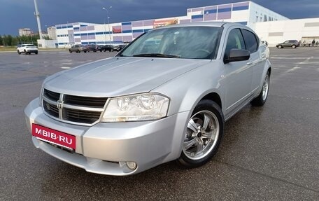 Dodge Avenger II рестайлинг, 2008 год, 680 000 рублей, 21 фотография