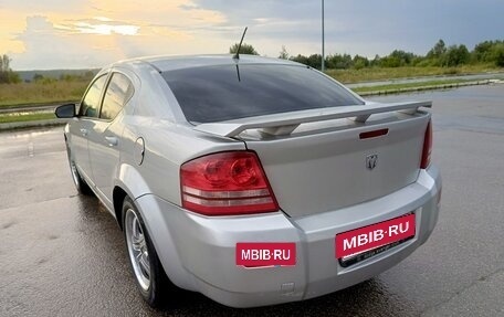 Dodge Avenger II рестайлинг, 2008 год, 680 000 рублей, 25 фотография