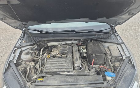 Volkswagen Golf VII, 2014 год, 1 550 000 рублей, 25 фотография