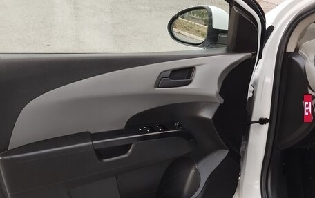 Chevrolet Aveo III, 2013 год, 750 000 рублей, 24 фотография
