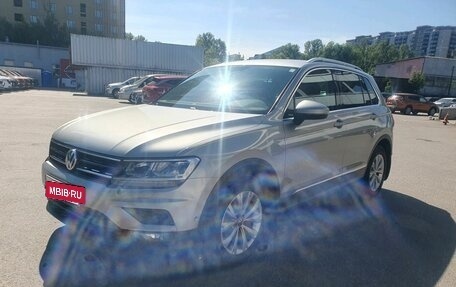 Volkswagen Tiguan II, 2017 год, 1 790 000 рублей, 2 фотография