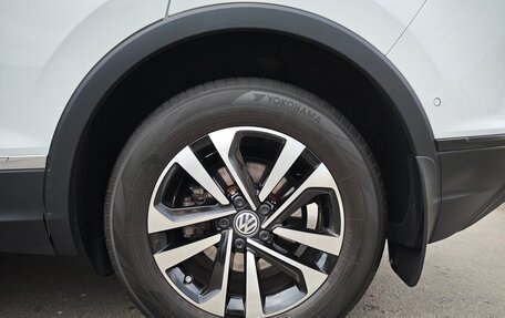 Volkswagen Tiguan II, 2019 год, 2 450 000 рублей, 10 фотография