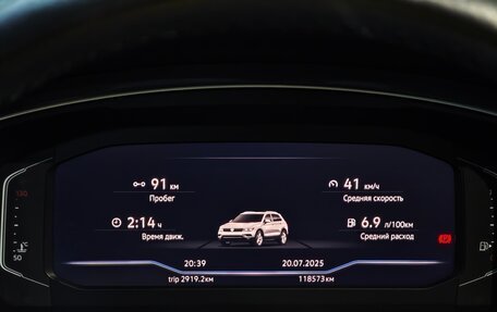 Volkswagen Tiguan II, 2019 год, 2 450 000 рублей, 13 фотография