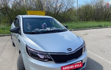 KIA Rio III рестайлинг, 2016 год, 850 000 рублей, 2 фотография