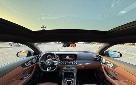 Mercedes-Benz E-Класс, 2018 год, 5 890 000 рублей, 8 фотография
