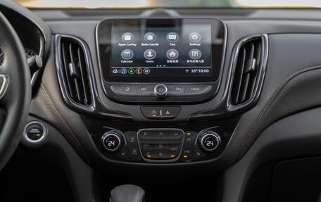 Chevrolet Equinox III, 2021 год, 1 890 000 рублей, 15 фотография