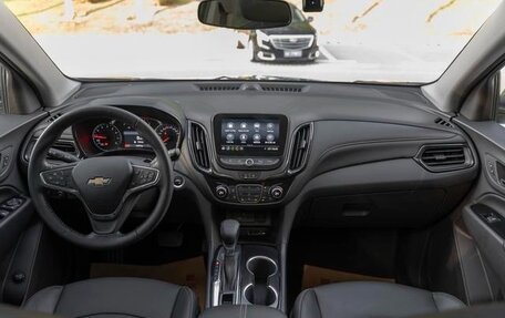 Chevrolet Equinox III, 2021 год, 1 890 000 рублей, 16 фотография