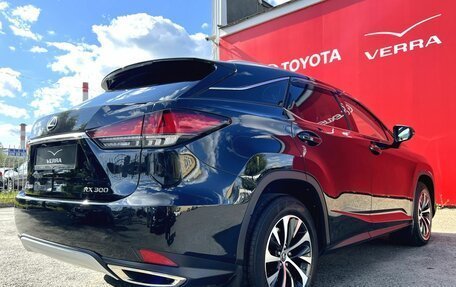 Lexus RX IV рестайлинг, 2019 год, 4 590 000 рублей, 15 фотография