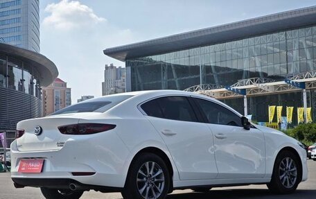 Mazda 3, 2022 год, 1 460 000 рублей, 4 фотография
