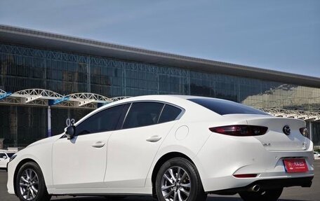 Mazda 3, 2022 год, 1 460 000 рублей, 2 фотография