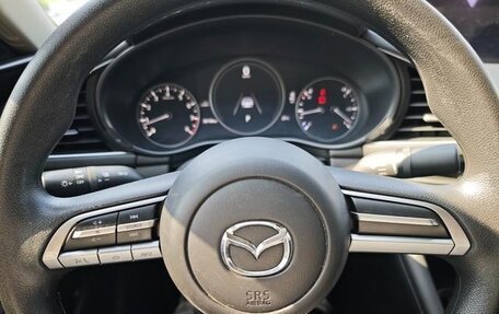 Mazda 3, 2022 год, 1 460 000 рублей, 13 фотография