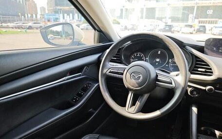 Mazda 3, 2022 год, 1 460 000 рублей, 12 фотография