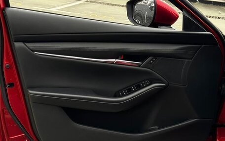 Mazda 3, 2021 год, 1 680 000 рублей, 17 фотография