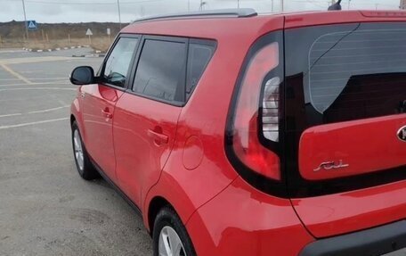 KIA Soul II рестайлинг, 2015 год, 1 000 000 рублей, 2 фотография