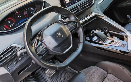 Peugeot 3008 II, 2017 год, 2 380 000 рублей, 14 фотография