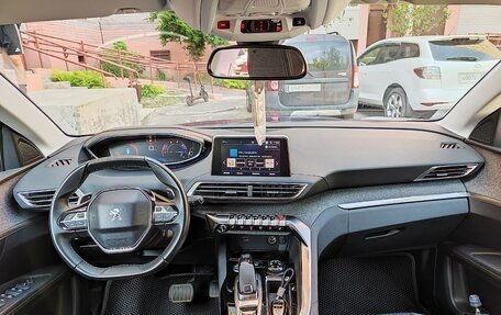 Peugeot 3008 II, 2017 год, 2 380 000 рублей, 11 фотография