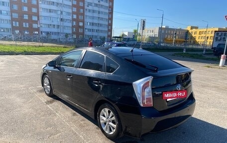 Toyota Prius, 2012 год, 1 100 000 рублей, 2 фотография