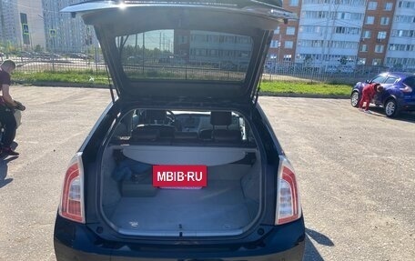 Toyota Prius, 2012 год, 1 100 000 рублей, 10 фотография