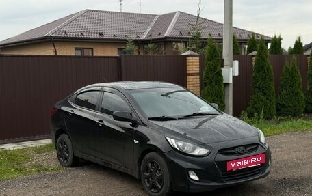 Hyundai Solaris II рестайлинг, 2013 год, 730 000 рублей, 5 фотография