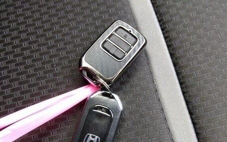 Honda Stepwgn IV, 2019 год, 2 550 000 рублей, 14 фотография
