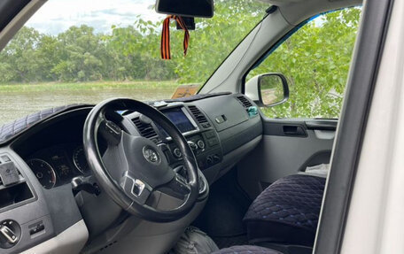 Volkswagen Transporter T5 рестайлинг, 2011 год, 1 660 000 рублей, 6 фотография