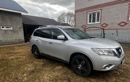 Nissan Pathfinder, 2015 год, 2 100 000 рублей, 4 фотография