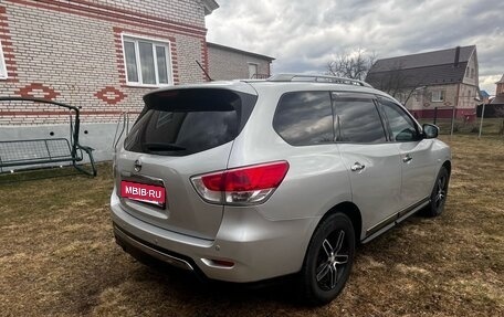 Nissan Pathfinder, 2015 год, 2 100 000 рублей, 5 фотография