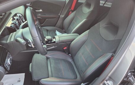 Mercedes-Benz A-Класс AMG, 2021 год, 6 000 000 рублей, 8 фотография