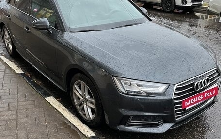 Audi A4, 2019 год, 2 300 000 рублей, 2 фотография
