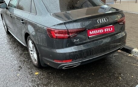 Audi A4, 2019 год, 2 300 000 рублей, 4 фотография