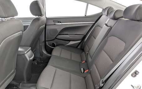 Hyundai Elantra VI рестайлинг, 2020 год, 1 695 000 рублей, 12 фотография