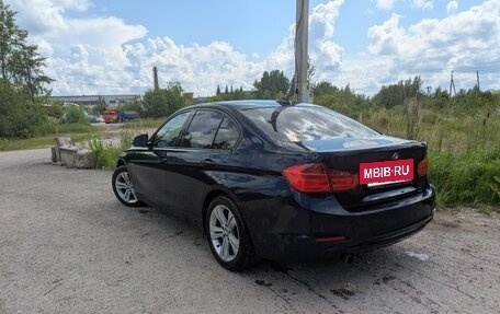 BMW 3 серия, 2013 год, 1 600 000 рублей, 3 фотография