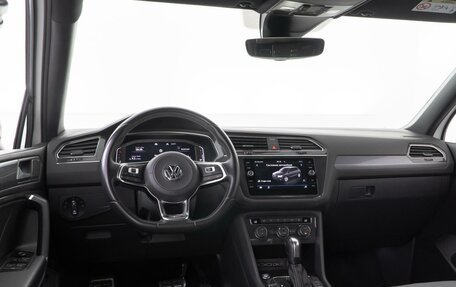 Volkswagen Tiguan II, 2019 год, 2 576 321 рублей, 6 фотография