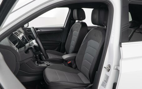 Volkswagen Tiguan II, 2019 год, 2 576 321 рублей, 10 фотография