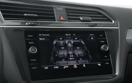 Volkswagen Tiguan II, 2019 год, 2 576 321 рублей, 13 фотография