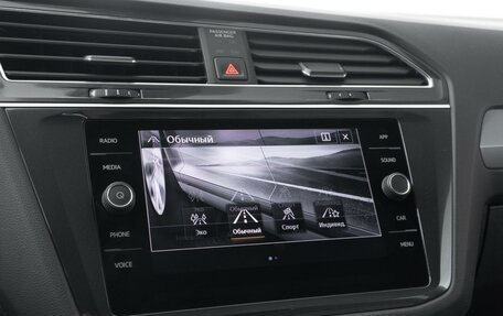 Volkswagen Tiguan II, 2019 год, 2 576 321 рублей, 15 фотография