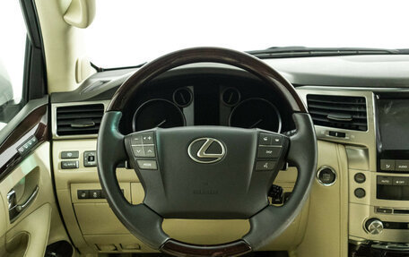Lexus LX III, 2013 год, 4 699 898 рублей, 26 фотография