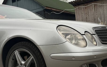 Mercedes-Benz E-Класс, 2003 год, 850 000 рублей, 3 фотография