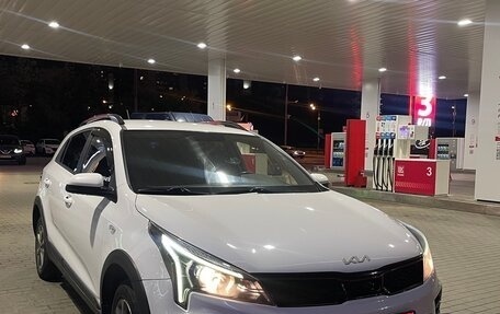 KIA Rio IV, 2021 год, 1 550 000 рублей, 1 фотография
