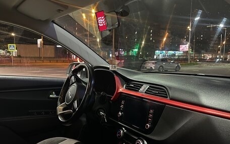 KIA Rio IV, 2021 год, 1 550 000 рублей, 6 фотография