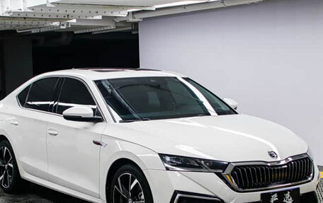 Skoda Octavia IV, 2021 год, 1 758 000 рублей, 3 фотография
