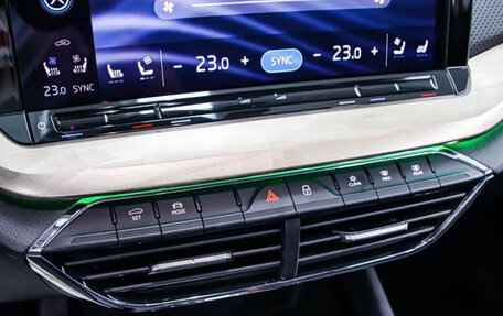 Skoda Octavia IV, 2021 год, 1 758 000 рублей, 13 фотография