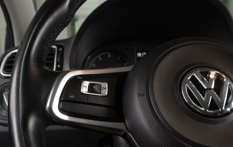 Volkswagen Polo VI (EU Market), 2019 год, 1 397 000 рублей, 13 фотография