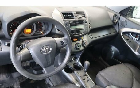 Toyota RAV4, 2011 год, 700 000 рублей, 6 фотография