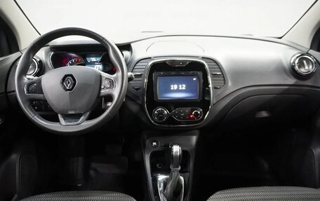 Renault Kaptur I рестайлинг, 2018 год, 1 370 000 рублей, 13 фотография