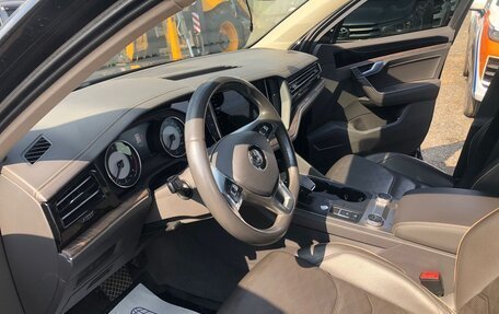 Volkswagen Touareg III, 2018 год, 3 730 000 рублей, 6 фотография