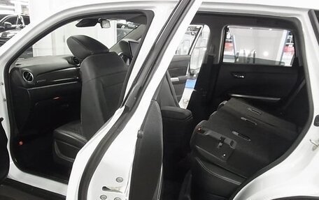 Suzuki Escudo IV, 2022 год, 1 822 000 рублей, 22 фотография