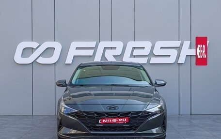 Hyundai Elantra, 2021 год, 1 990 000 рублей, 3 фотография